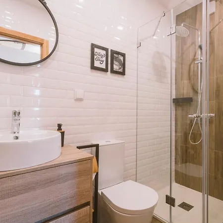 Cliff Surf House Albergue