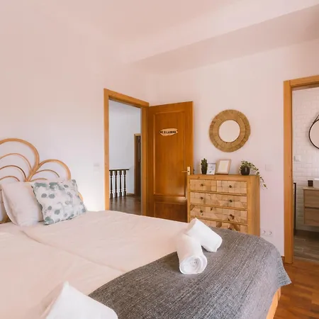 Cliff Surf House Aldeia dos Cunhados