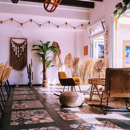 Cliff Surf House Aldeia dos Cunhados