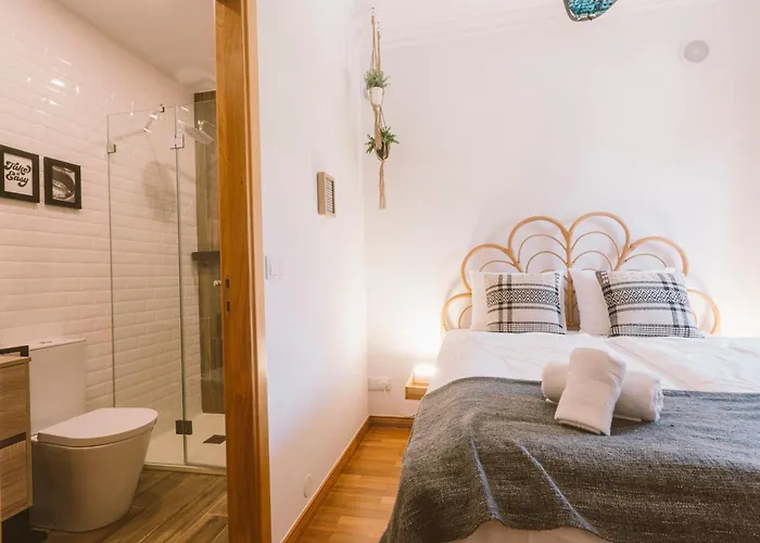 Cliff Surf House Hostel A dos Cunhados