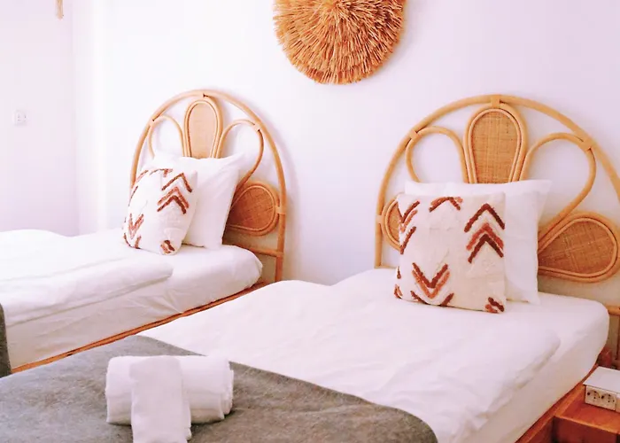 Hostel Cliff Surf House *