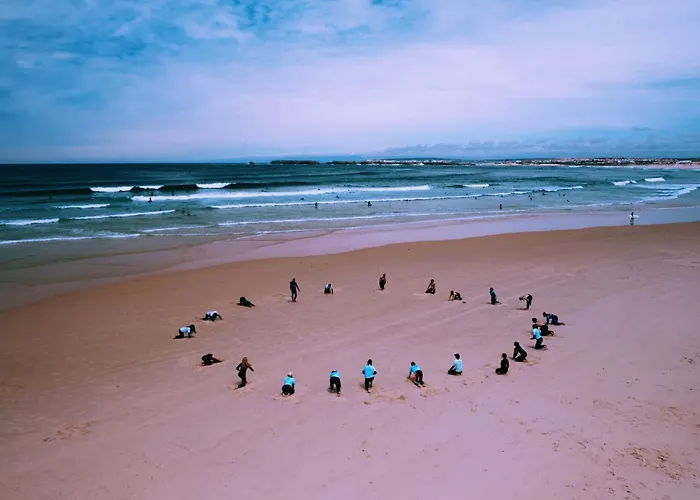 Cliff Surf House Hostel *